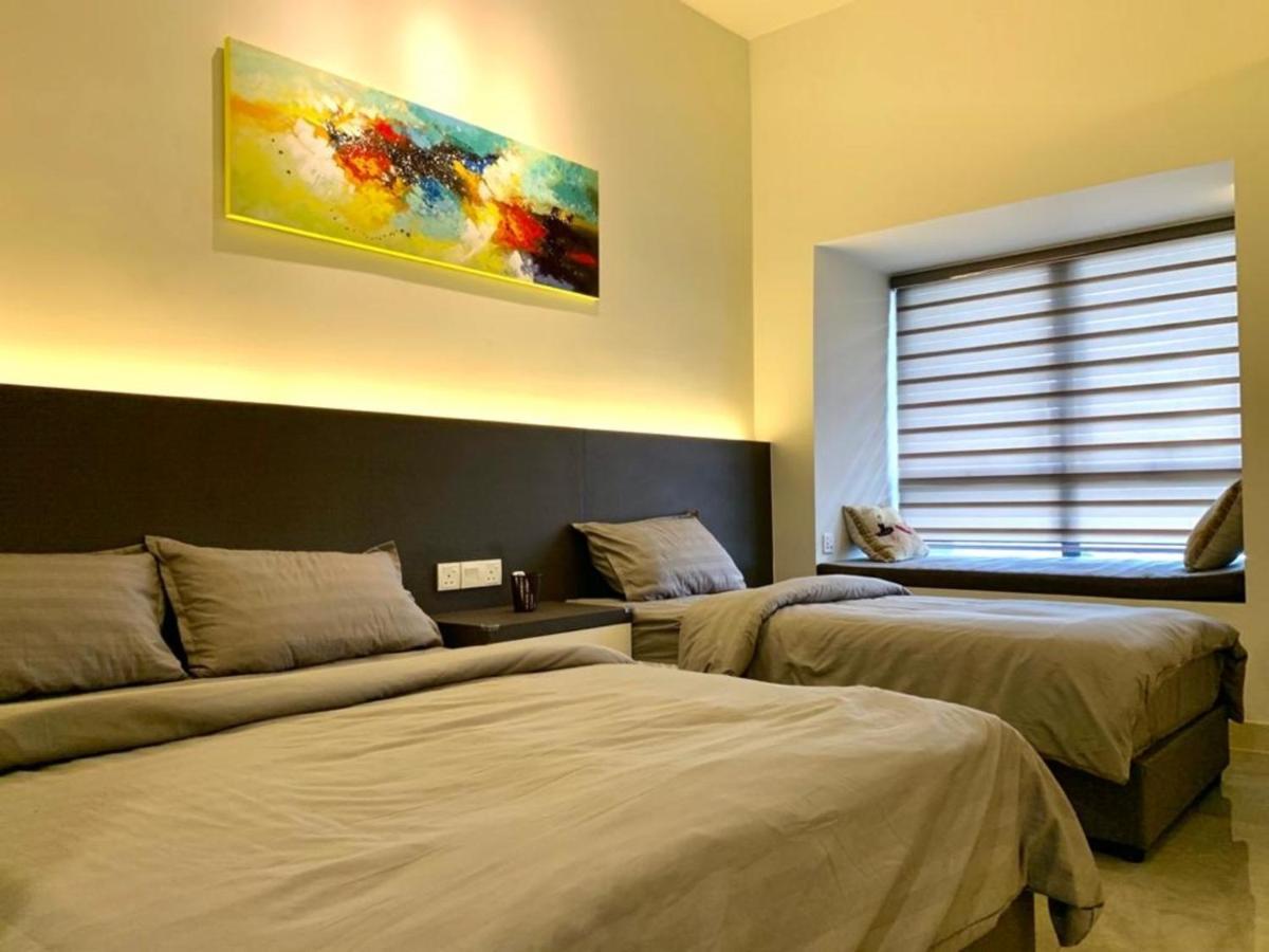 Imperio,res - Seaview -- Private -- 5-7pax Malacca
