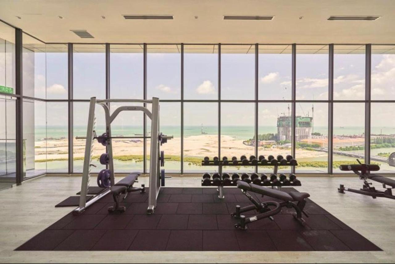 Imperio,res - Seaview -- Private -- 5-7pax Pangsapuri
