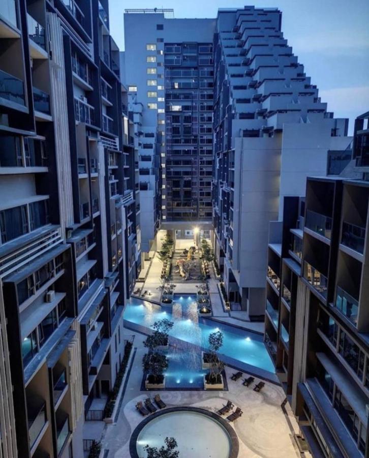 Imperio,res - Seaview -- Private -- 5-7pax Pangsapuri